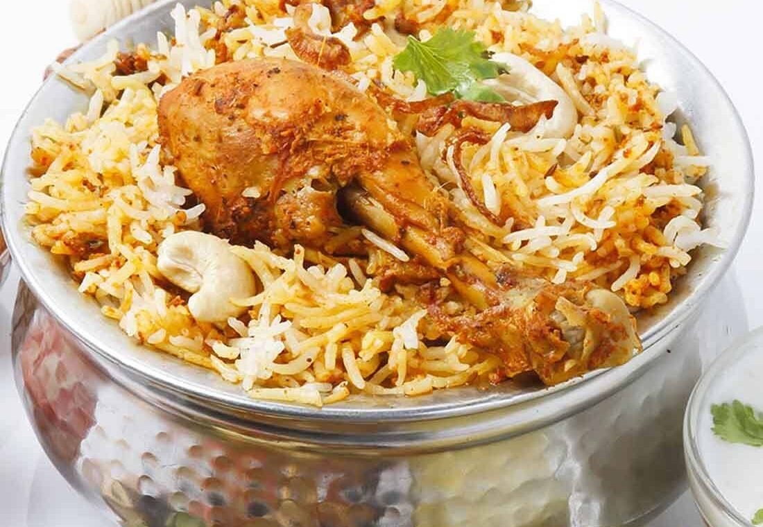 Hyderabad's Biryani Legend, Paradise Restaurant Gurgaon!