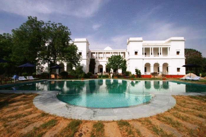 pataudi-palace-neemrana