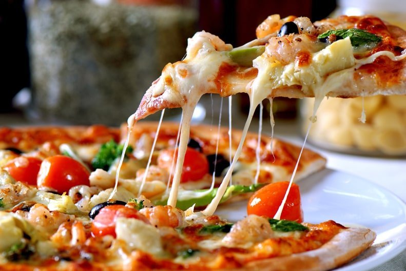 pizza hut near me