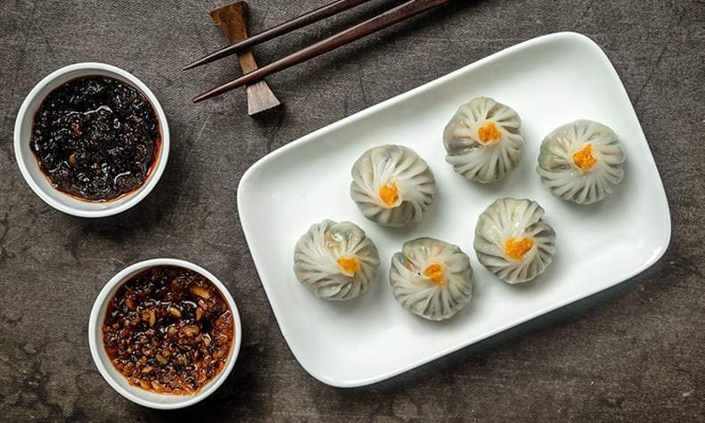 Craving for some authentic Sushi for dinner at home? Qwinny's is at your rescue delivering happiness at your doorstep!