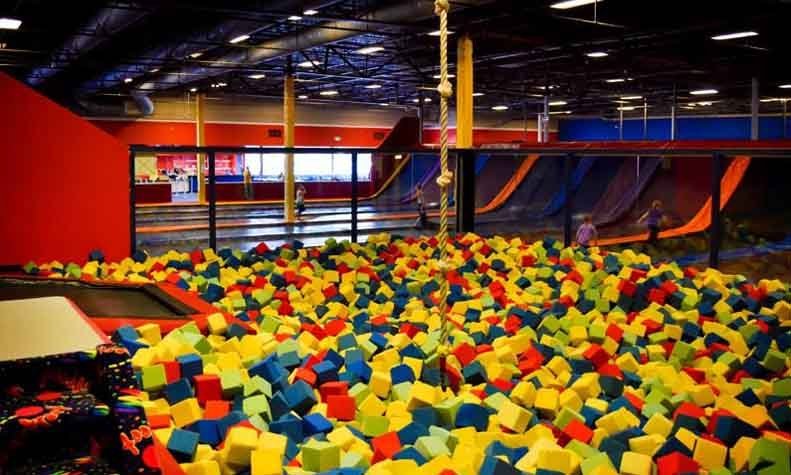 sky jumper trampoline park gurgaon