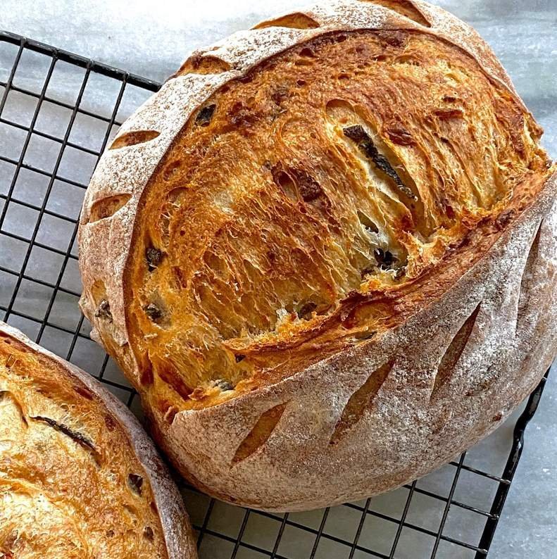 sourdough bread suchali artisan bakehouse gurgaon