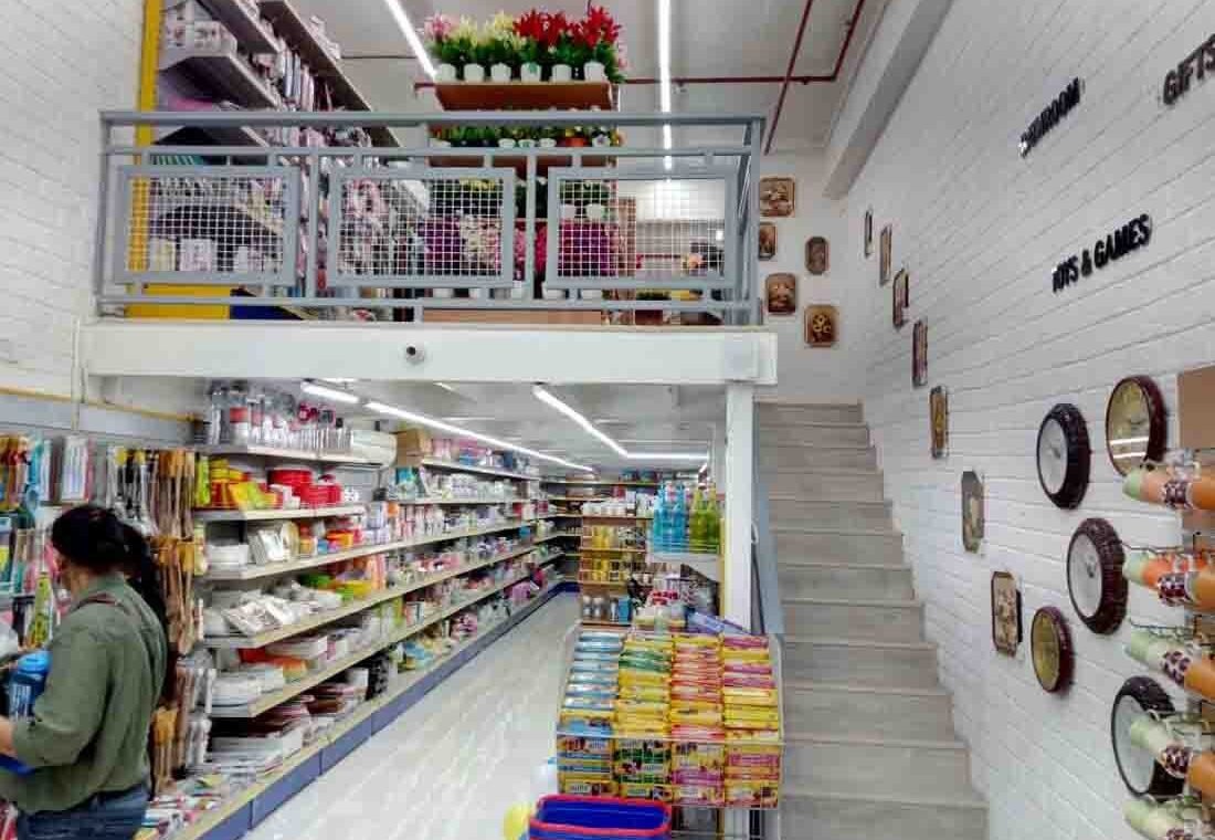 Kitchen & Dining, Beauty, Bath Accessories, Stationery & Lot More At Super 99 Gurgaon
