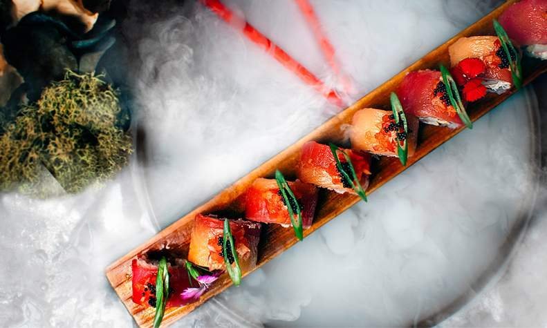 Dig Your Forks Into The Yummilicious Sushi Platters @ The Drunken Botanist!