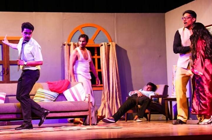 No Weekend Plans? Witness This Comedy Play "Sweet Suite" In Delhi
