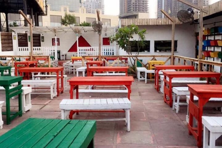 Pretty Decor, Outdoor Seating There's A New BYOB in Gurgaon