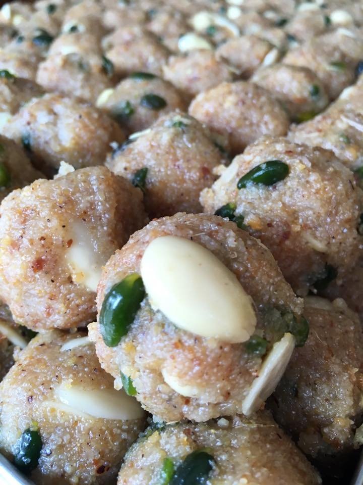 thaggu ke laddu sector 14 gurgaon