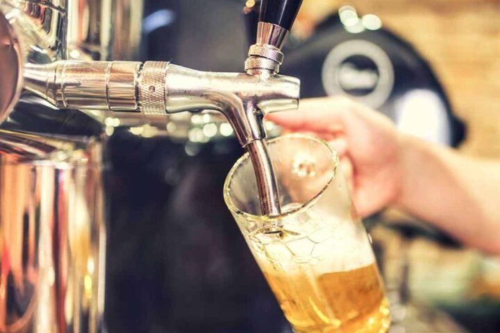 The Most Pocket Friendly Bar In Gurgaon! Vapour Bar Exchange
