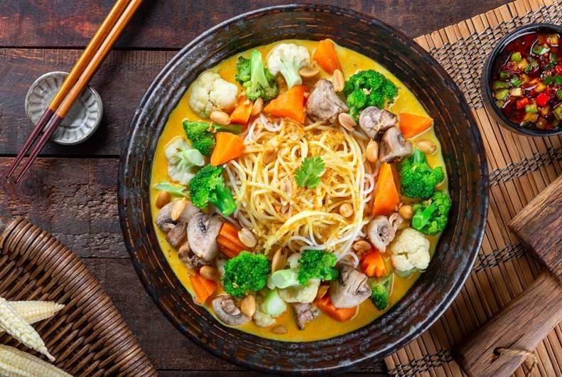 you mee vegan coconut curry ramen