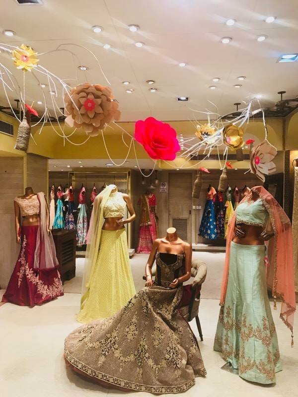 zari-jaipur-store-good-earth-city-centre-gurgaon zari-jaipur-good-earth-city-centre-gurgaon